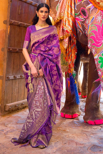 Magenta Woven Handloom Silk Saree for Festival