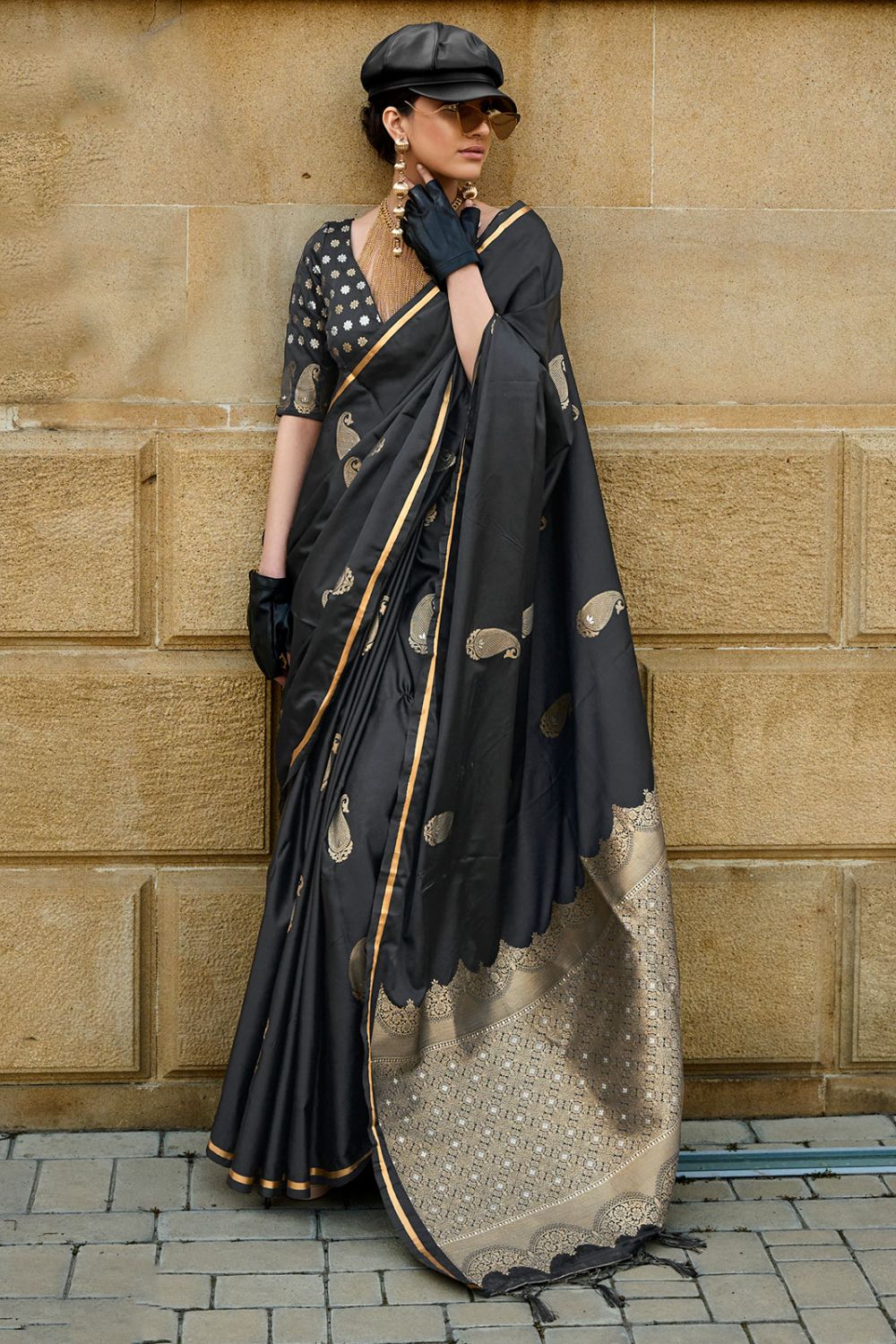 Black Pure Handloom Weaving Satin Silk Party Wear Saree