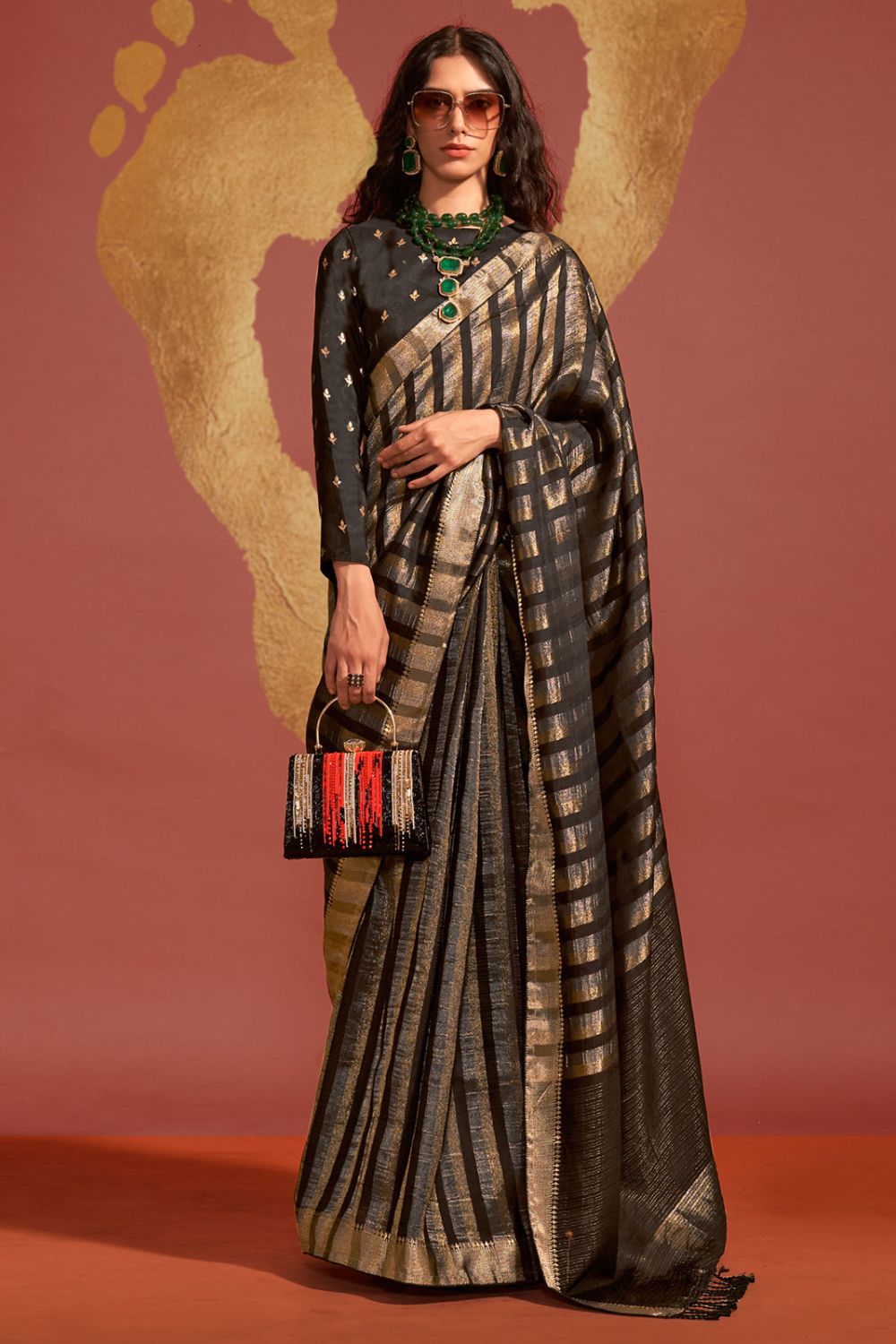 Black Pure Viscose Handloom Weaving Saree for Festival