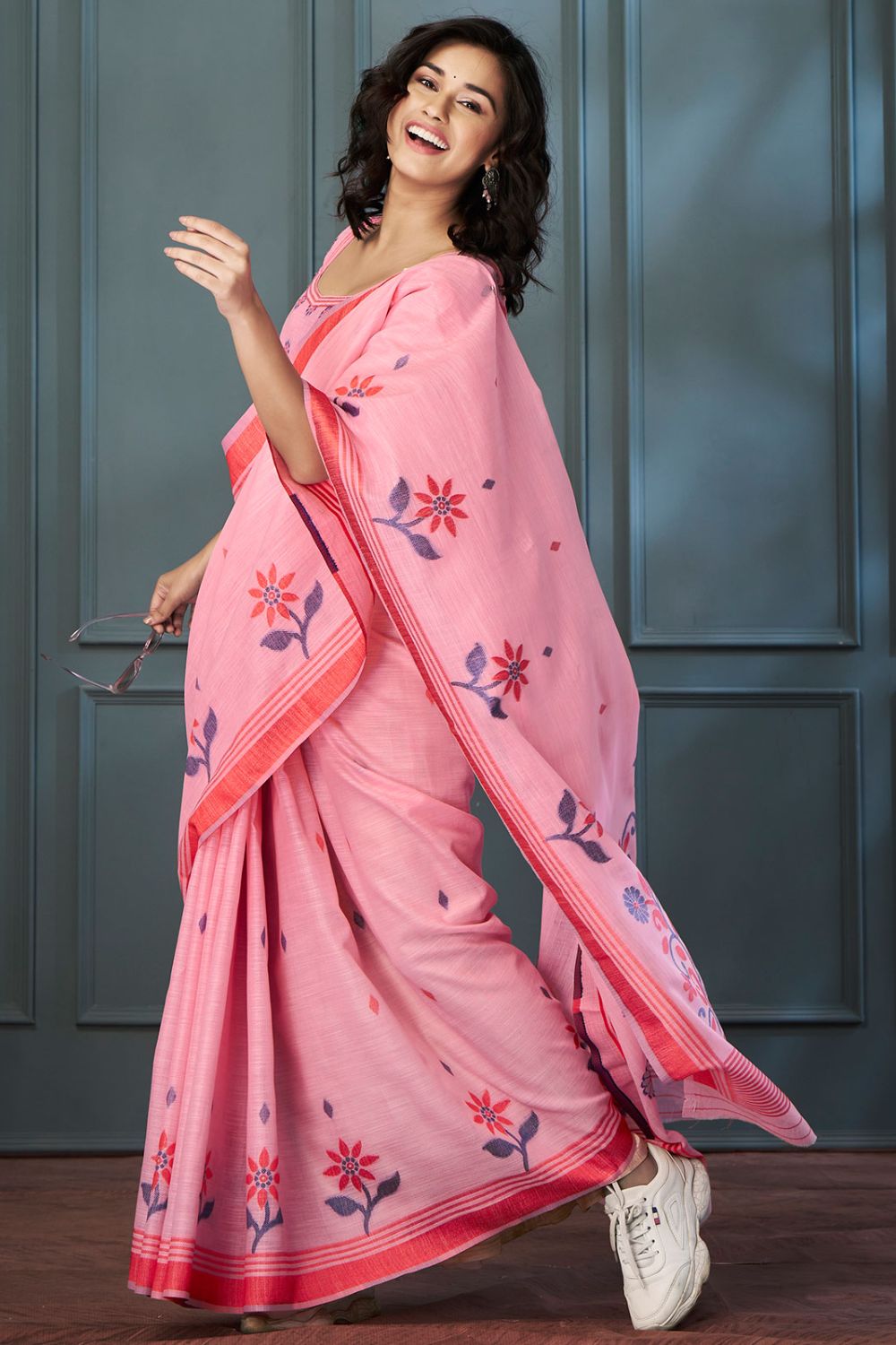 Carnation Pink Linen Handloom Weaving Saree