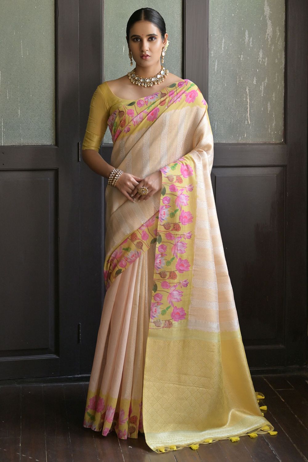 Cream Banarasi Silk Zari Woven Party Wear Saree