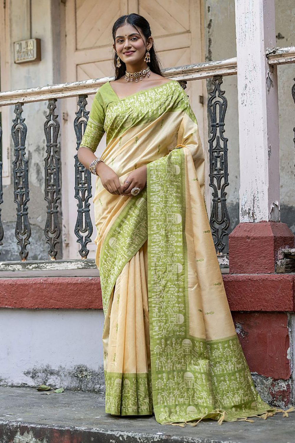 Cream Woven Handloom Raw Silk Saree for Party